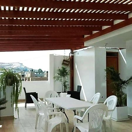 Hospedaje Luna Llena San Vicente de Cañete Exterior foto