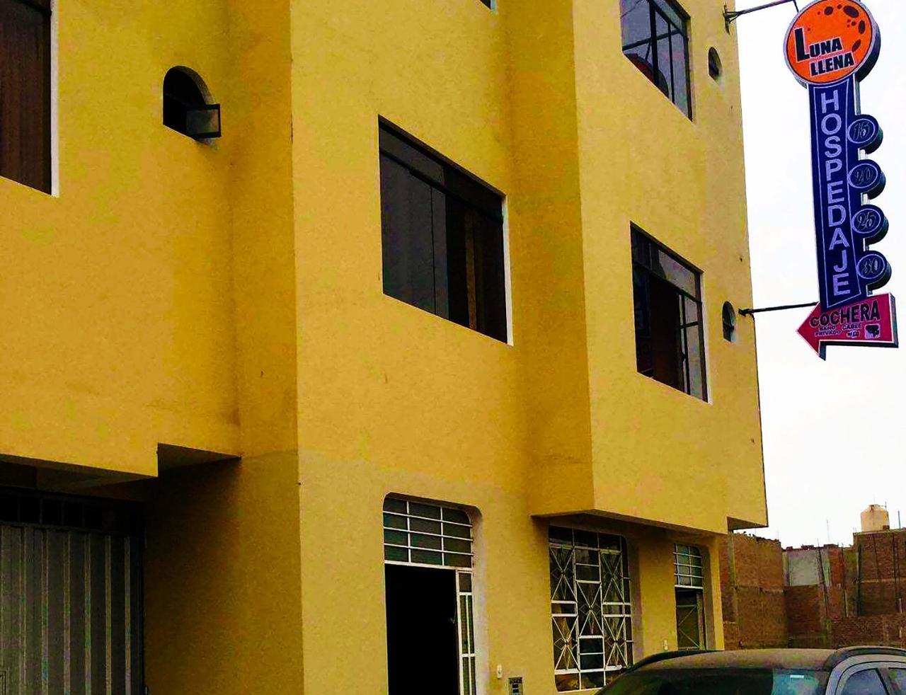 Hospedaje Luna Llena San Vicente de Cañete Exterior foto
